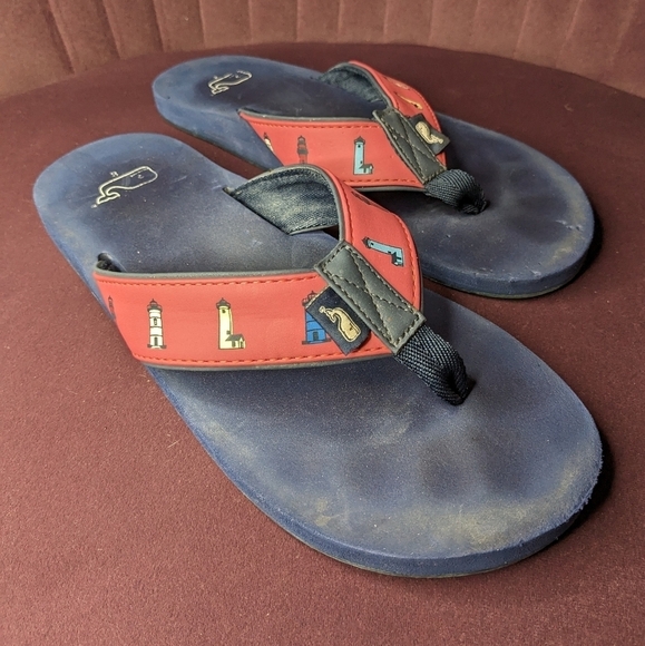 Vineyard Vine Men's Size 8 Navy & Pink Flip Flops w/ Lighthouses - Picture 1 of 6